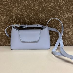 Madeleine Leather Black/White Stitching – Elleme